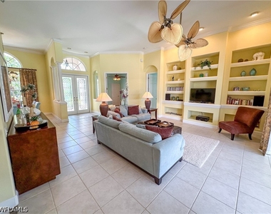 8229 Allendale Court - Photo Thumbnail 5