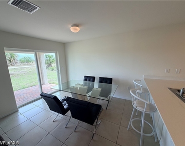 513 Ella Jean Pl - Photo Thumbnail 17