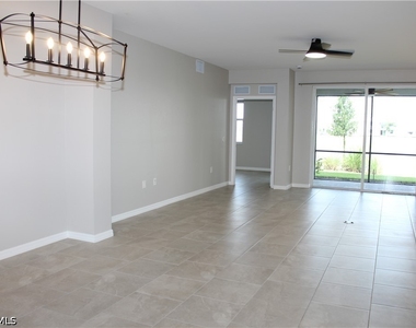 5661 Melbourne Court - Photo Thumbnail 34