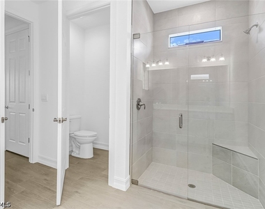 317 Spiaggio Court - Photo Thumbnail 13