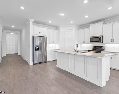 317 Spiaggio Court - Photo Thumbnail 18