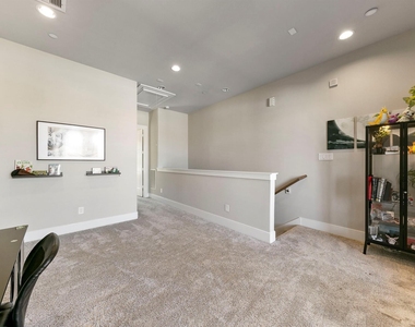 2412 Canal Street - Photo Thumbnail 12