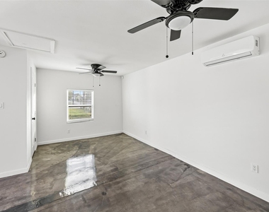 7303 Market Street - Photo Thumbnail 9
