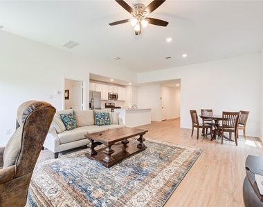 1496 Twilight Green Drive - Photo Thumbnail 6