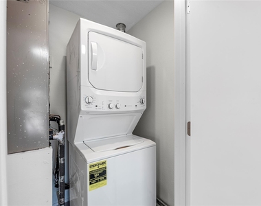 502 Frawley Street - Photo Thumbnail 15