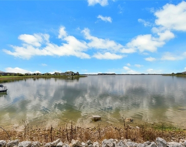 17302 Blue Sapphire Drive - Photo Thumbnail 41