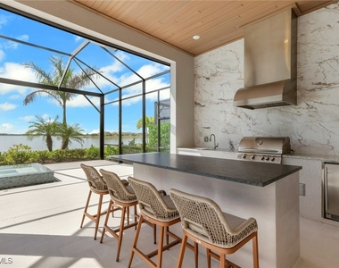 17302 Blue Sapphire Drive - Photo Thumbnail 33
