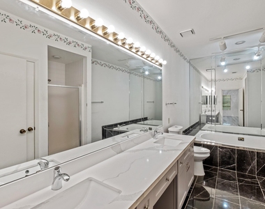 3124 Holly Hall Street - Photo Thumbnail 8