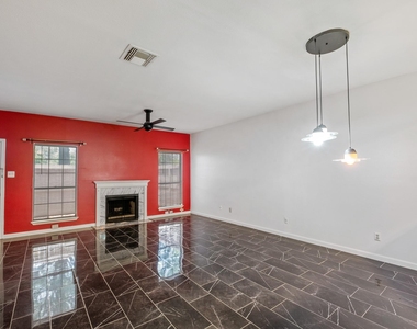 3124 Holly Hall Street - Photo Thumbnail 3
