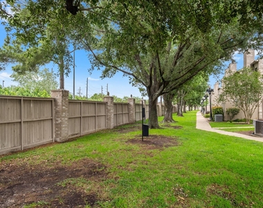 3124 Holly Hall Street - Photo Thumbnail 18