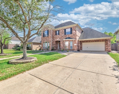 15435 Stoneridge Park Lane - Photo Thumbnail 2