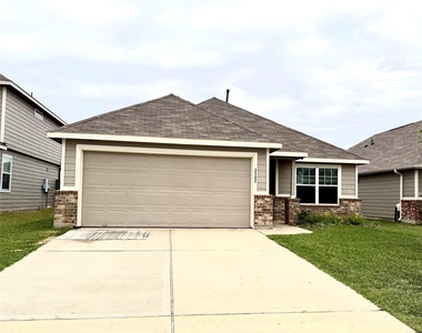 3302 Alberelli Drive - Photo Thumbnail 1