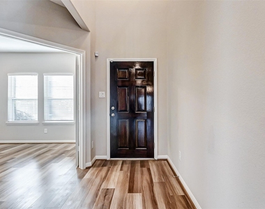 2165 Woodland Pine Drive - Photo Thumbnail 5