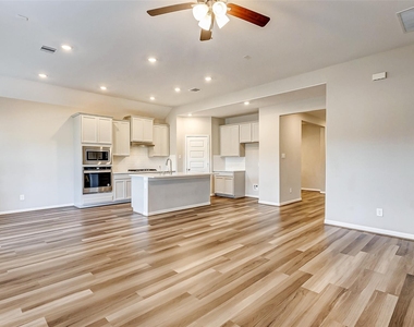 2165 Woodland Pine Drive - Photo Thumbnail 29