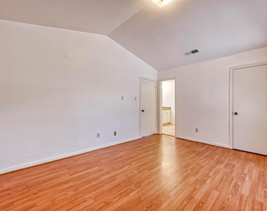 8299 Cambridge Street - Photo Thumbnail 20