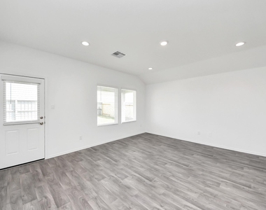 2007 Woodlark Way - Photo Thumbnail 20