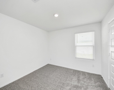 2007 Woodlark Way - Photo Thumbnail 9