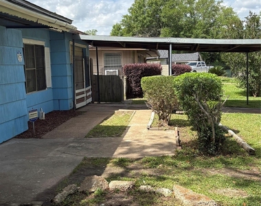 5914 Ridgeway Drive - Photo Thumbnail 1