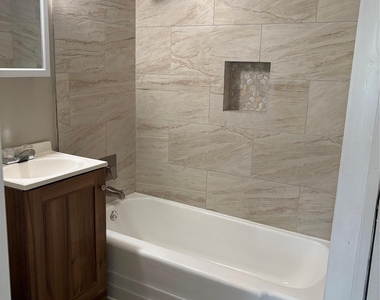 5914 Ridgeway Drive - Photo Thumbnail 21