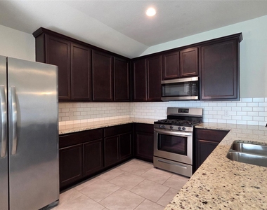 8023 Ecru Lane - Photo Thumbnail 4