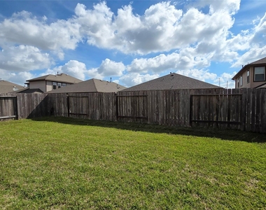 8023 Ecru Lane - Photo Thumbnail 8