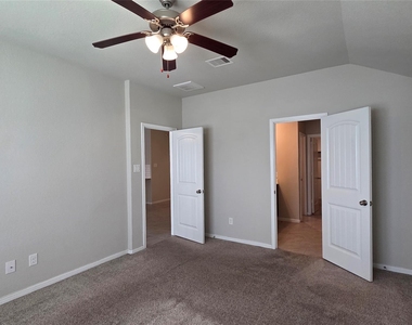 8023 Ecru Lane - Photo Thumbnail 5