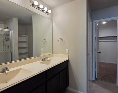 8023 Ecru Lane - Photo Thumbnail 6