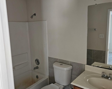 4839 Montclair Hill Lane - Photo Thumbnail 5
