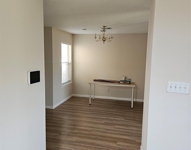 4839 Montclair Hill Lane - Photo Thumbnail 7