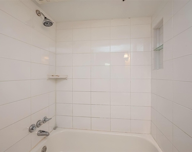 6402 Del Monte Drive - Photo Thumbnail 17