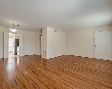 6402 Del Monte Drive - Photo Thumbnail 10