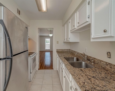 6402 Del Monte Drive - Photo Thumbnail 8