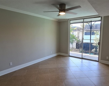 3300 Yorktown Street - Photo Thumbnail 3