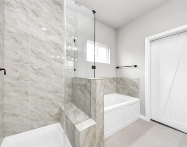 314 Carlos Leal Drive - Photo Thumbnail 2