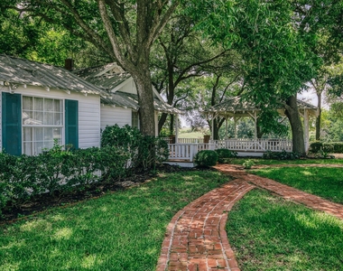 14808 Whitman Road - Photo Thumbnail 16