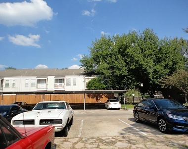 11710 Southlake Drive - Photo Thumbnail 1