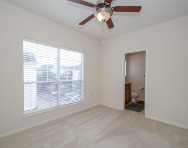 9200 Westheimer Road - Photo Thumbnail 5