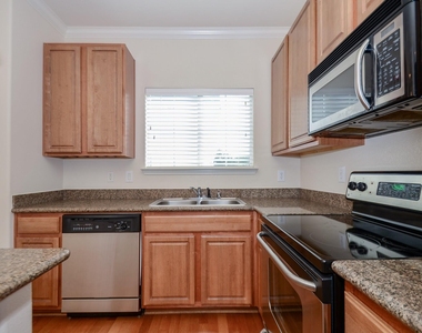 9200 Westheimer Road - Photo Thumbnail 16