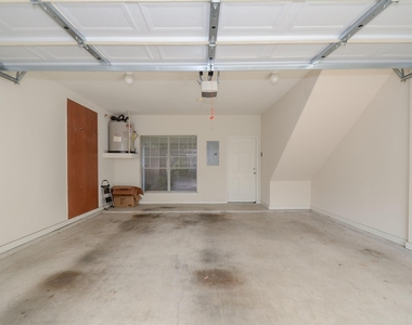 9200 Westheimer Road - Photo Thumbnail 3