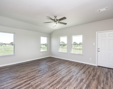 544 Buckskin Drive - Photo Thumbnail 15