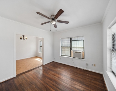 406 Quitman Street - Photo Thumbnail 5
