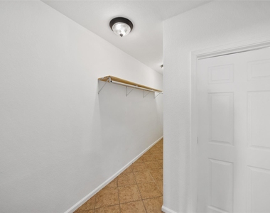 406 Quitman Street - Photo Thumbnail 19