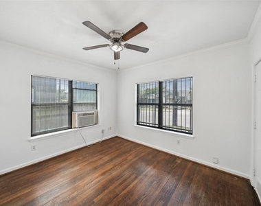 406 Quitman Street - Photo Thumbnail 3