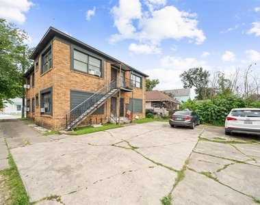 406 Quitman Street - Photo Thumbnail 20