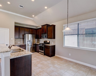 25151 Alina Lane - Photo Thumbnail 21
