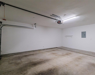 3001 Murworth Drive - Photo Thumbnail 40