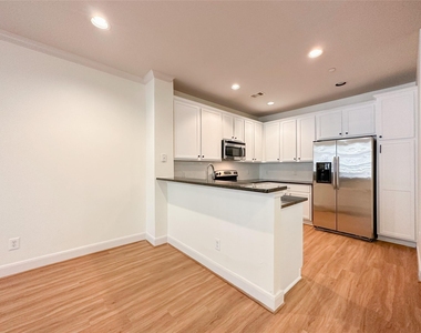 3001 Murworth Drive - Photo Thumbnail 24
