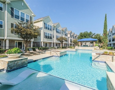 3001 Murworth Drive - Photo Thumbnail 45