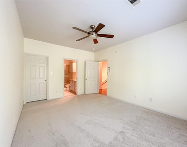 3001 Murworth Drive - Photo Thumbnail 19