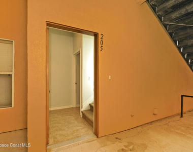 4117 Meander Place - Photo Thumbnail 4